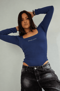 Body azul de manga larga