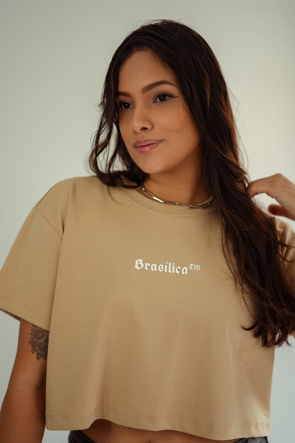 Cropped Beige “Brasílica™” Minimalista