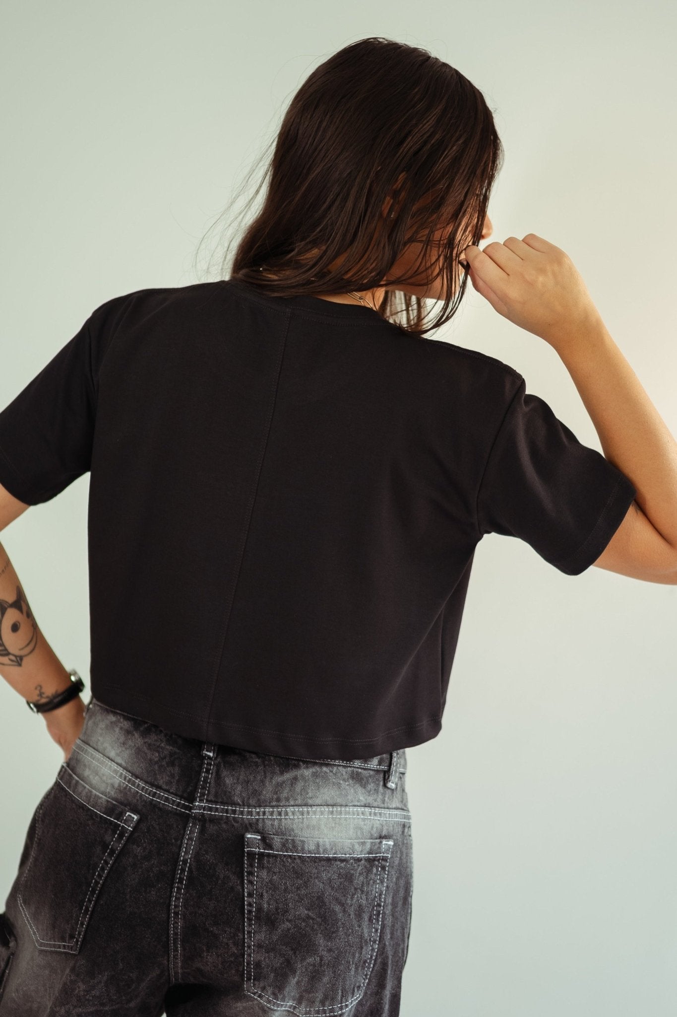 Cropped Negro Brasílica™ Minimalista