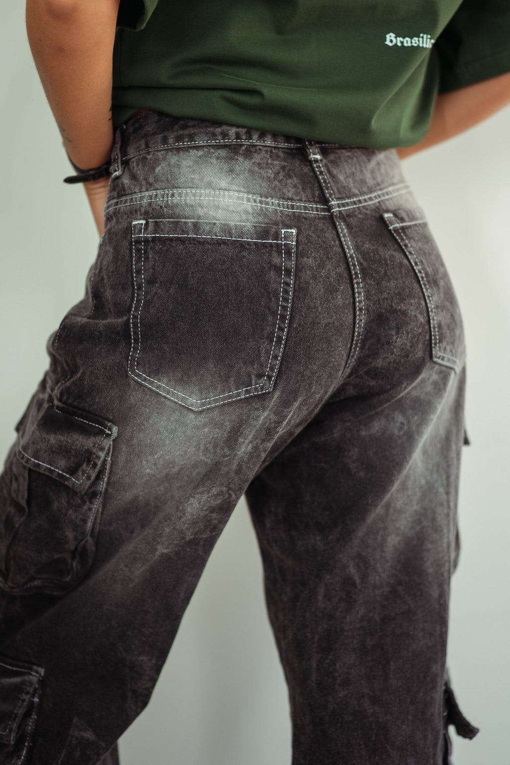 Pantalón cargo jeans negro